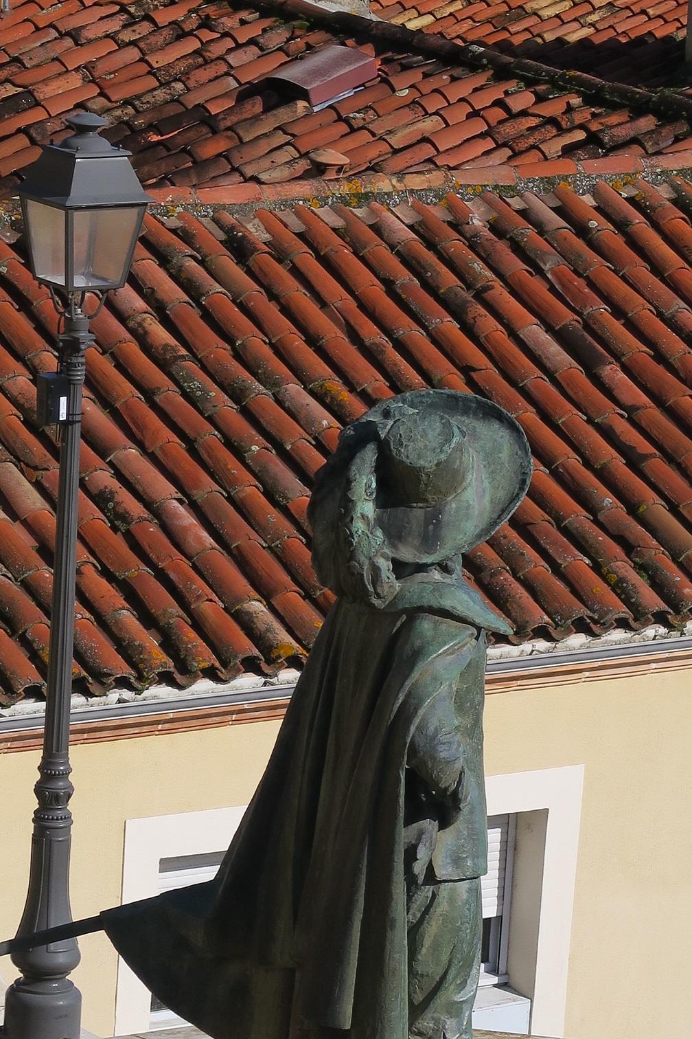 Auch - statue de d'Artagnan